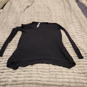 Navy blue Wilt asymmetrical long sleeved semi sheer linen tee size XS